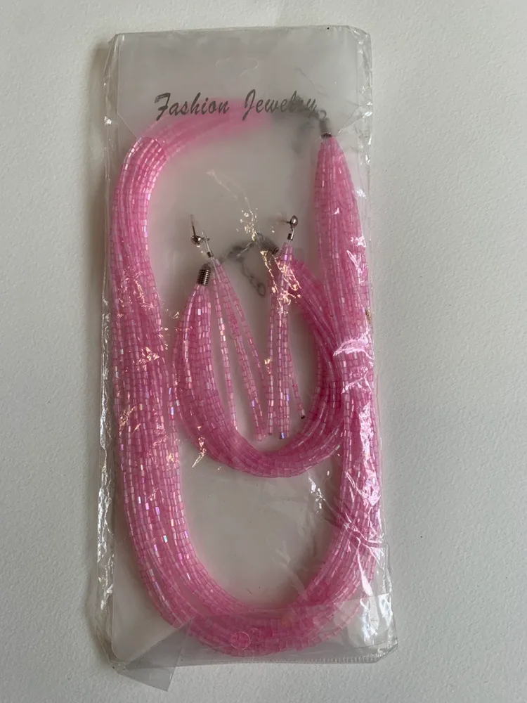Pink Beaded Necklace and Earrings Set thumbnail
