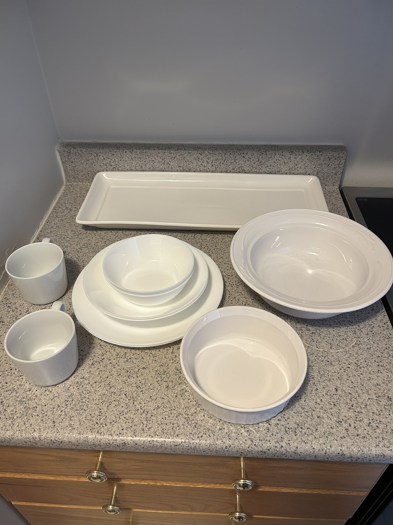 Porcelain Dinnerware Set