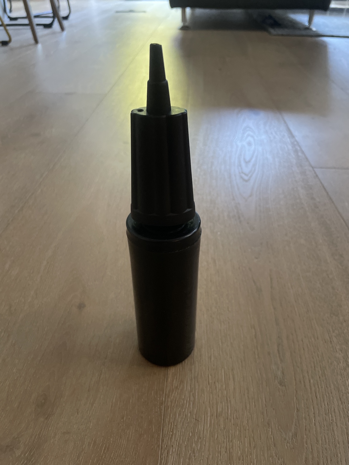Black Air Pump