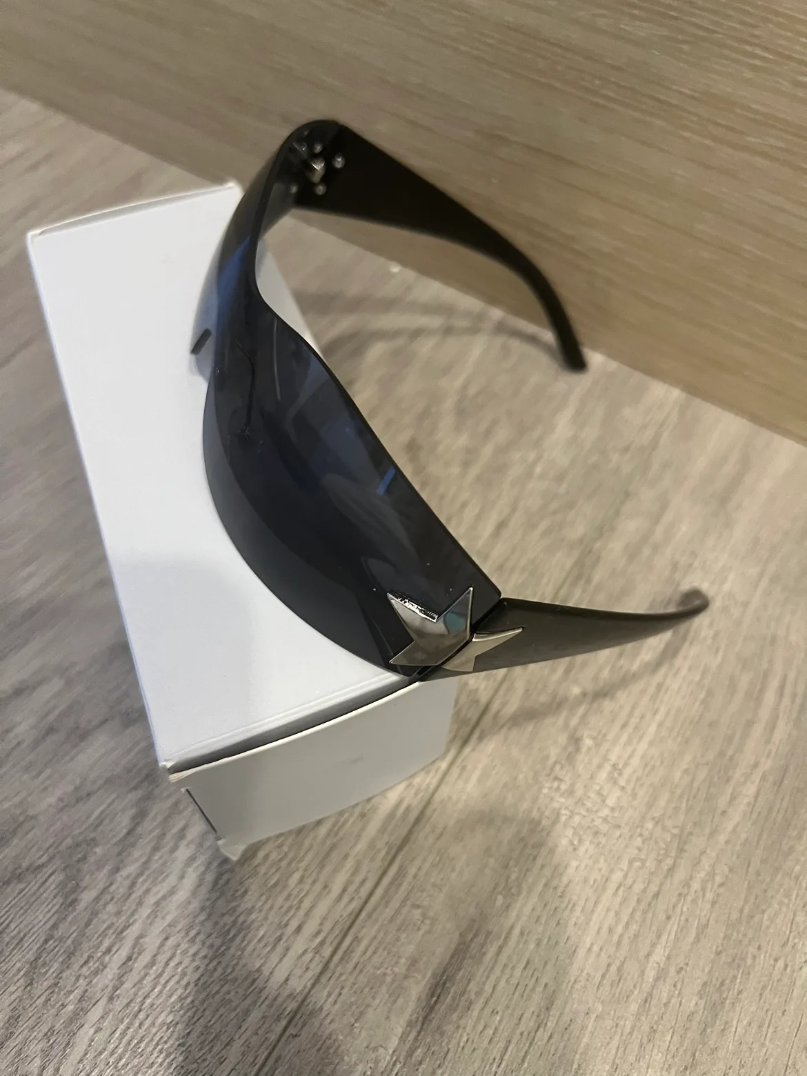 LVIOE Y2K Sunglasses Shades image indicator(3)