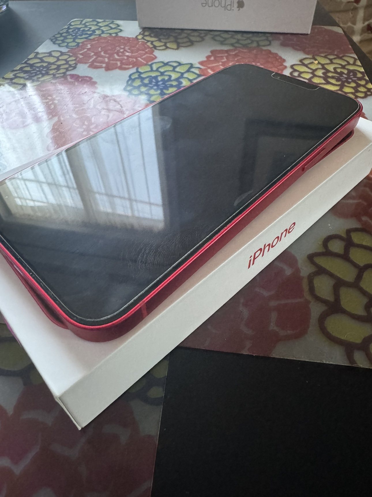 iPhone 14 Plus 128GB Red - photo 4