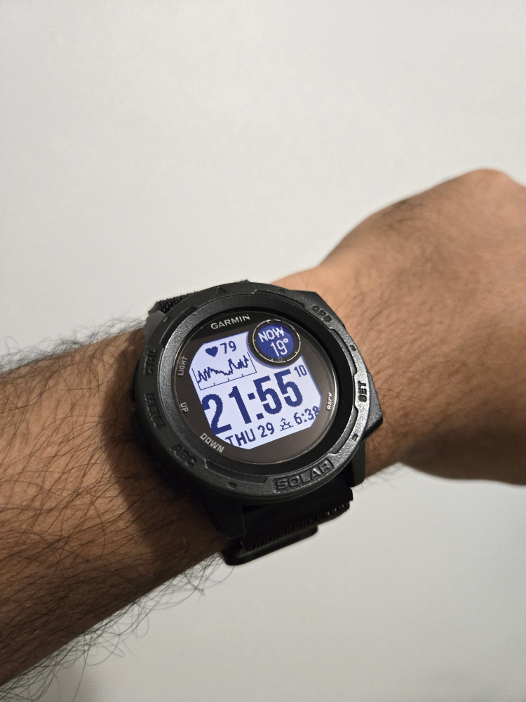 Garmin Instinct Solar- Rugged, Reliable, and Ready for Adventure