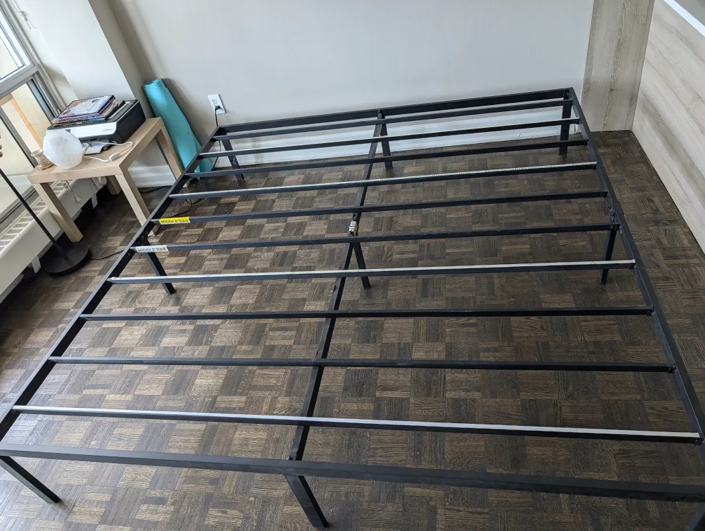 King Sized bed thumbnail