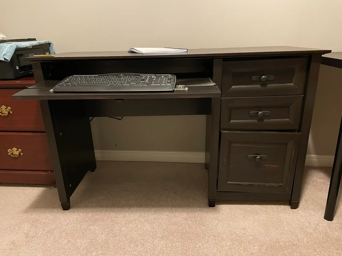 IKEA Black Computer Desk image indicator(2)