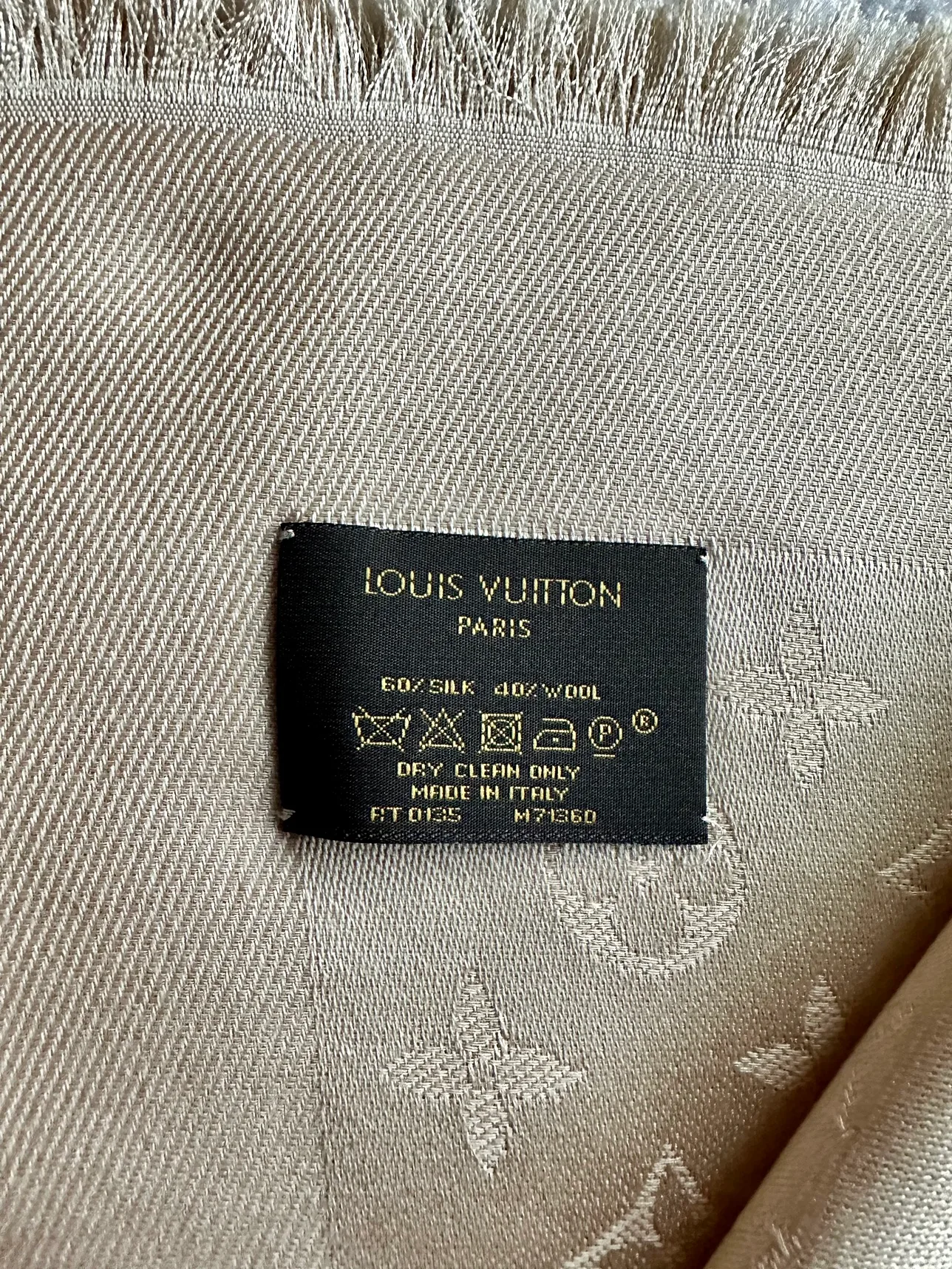 Louis Vuitton LV Monogram Shawl image indicator(3)