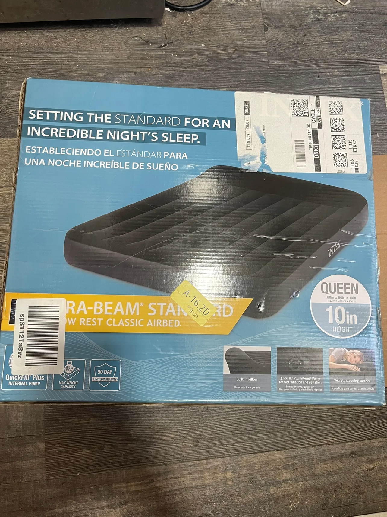 Queen size air mattress with auto pump thumbnail
