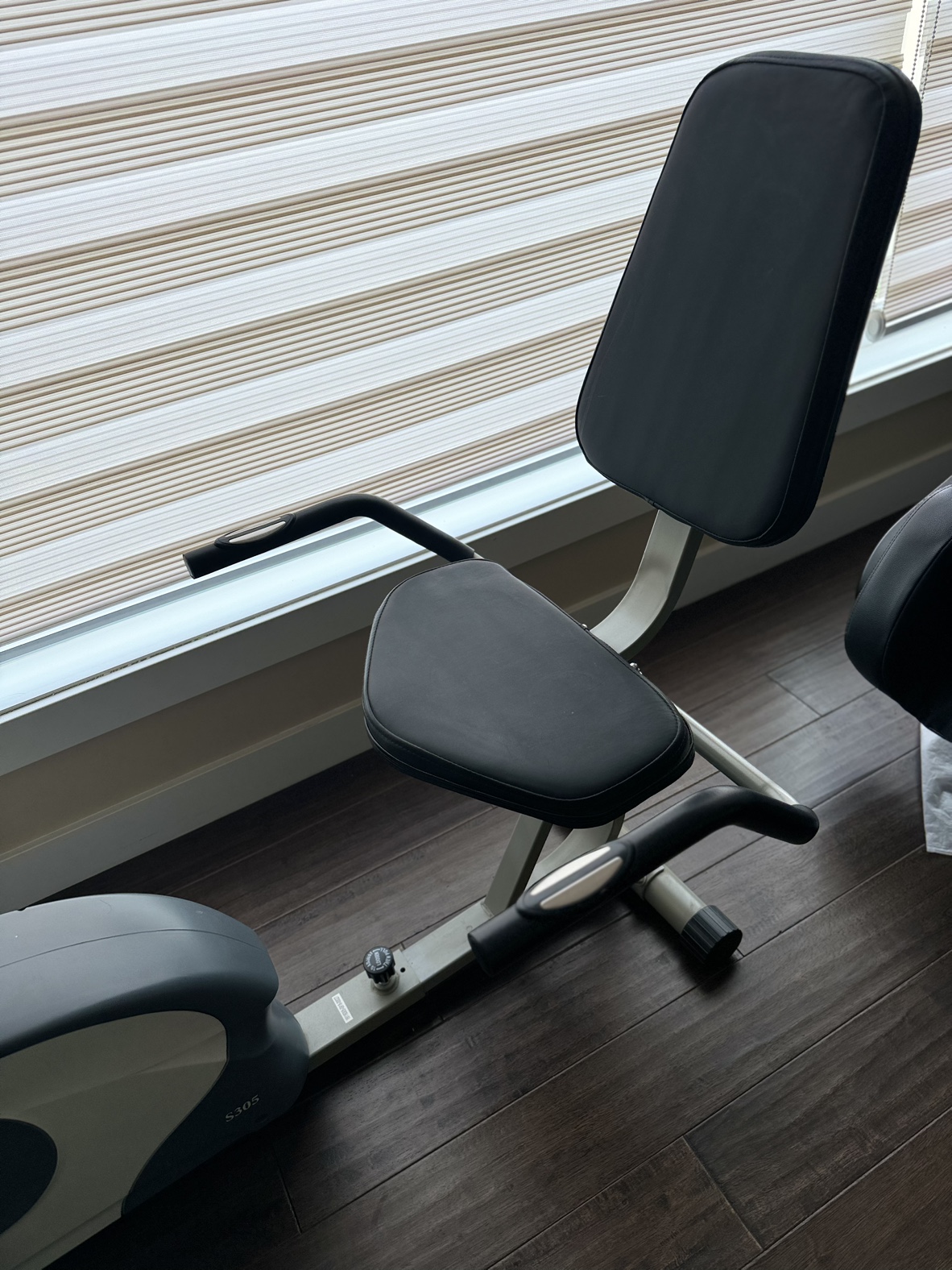 Exercise Bike - photo 2