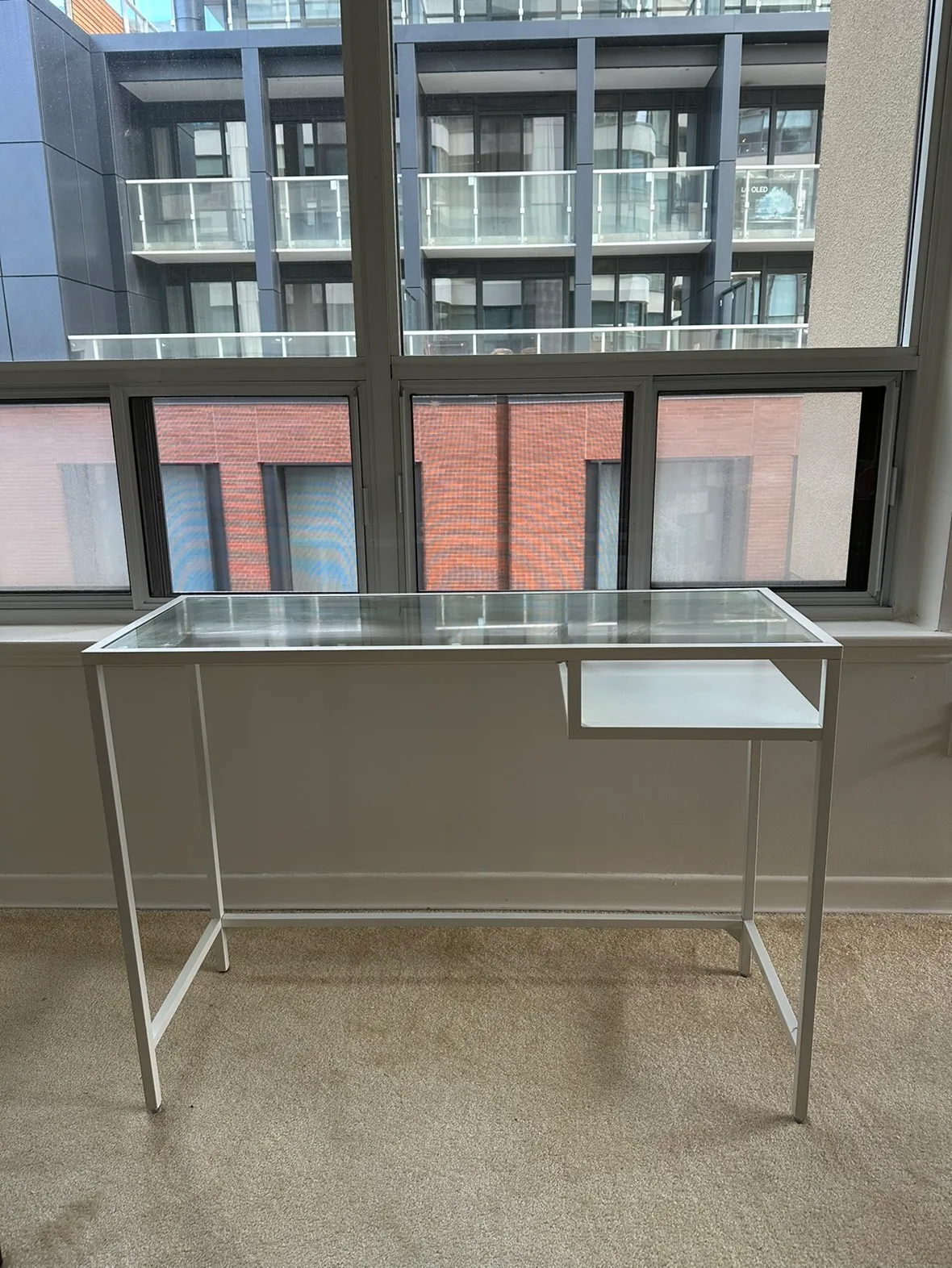 IKEA glass table image indicator(3)