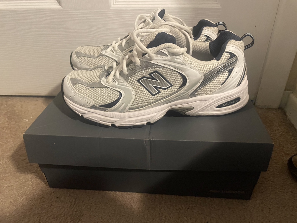New Balance 530 (able to negotiate)