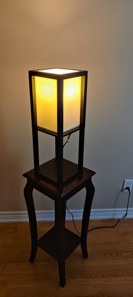 lamp stand/ plant stand - photo 3