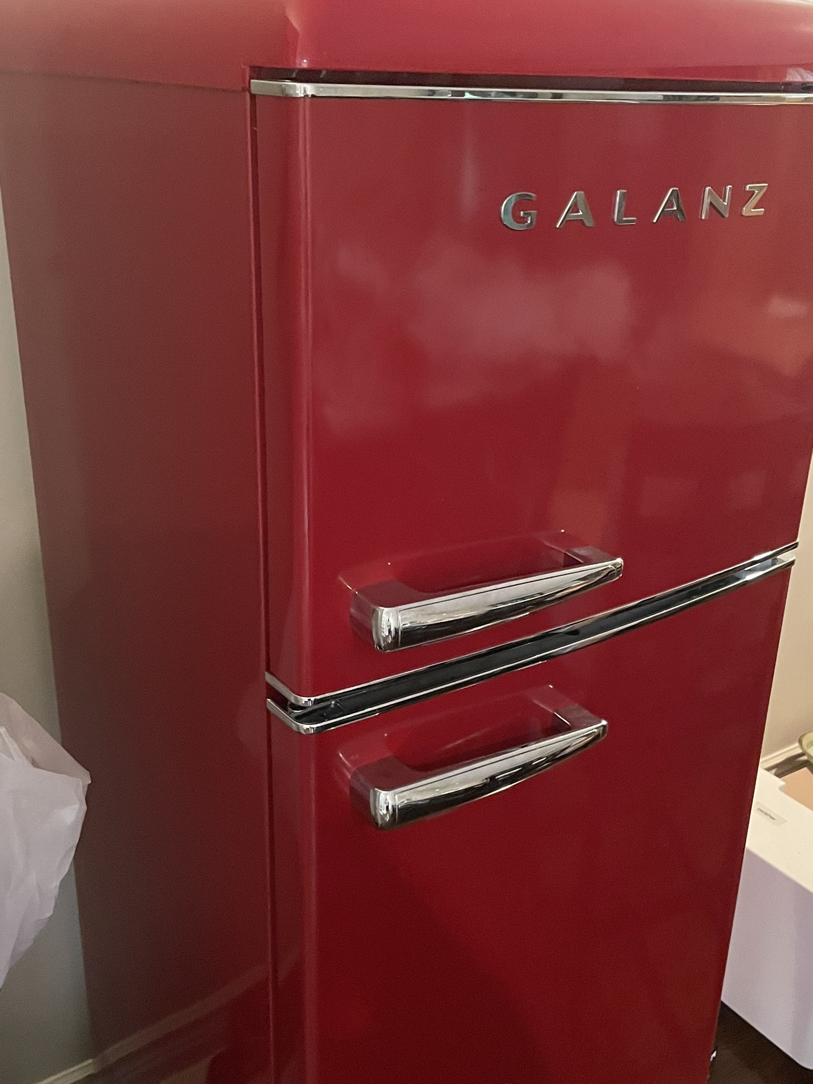 Galanz Retro Mini Fridge