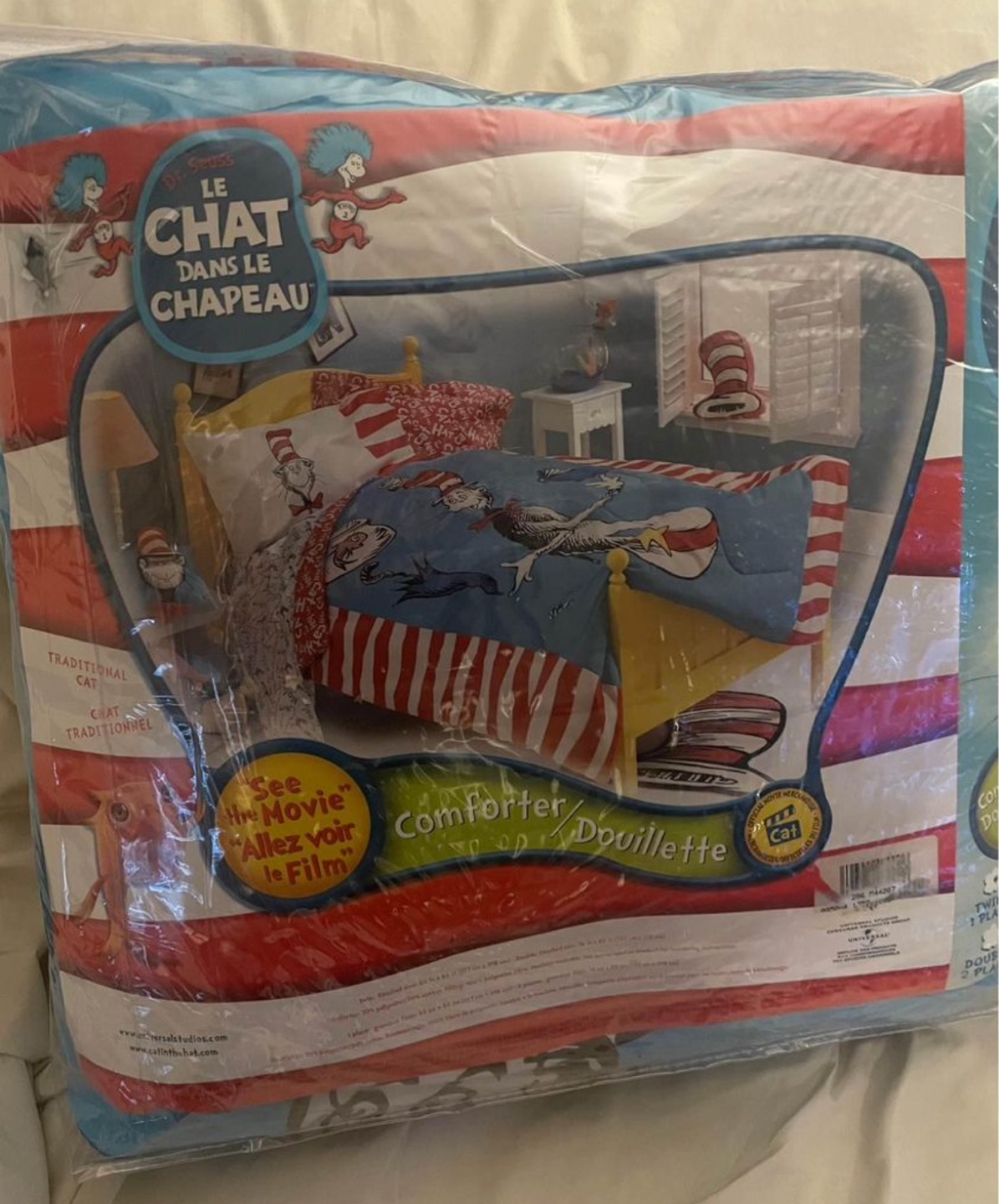 Twin Cat in the Hat Comforter