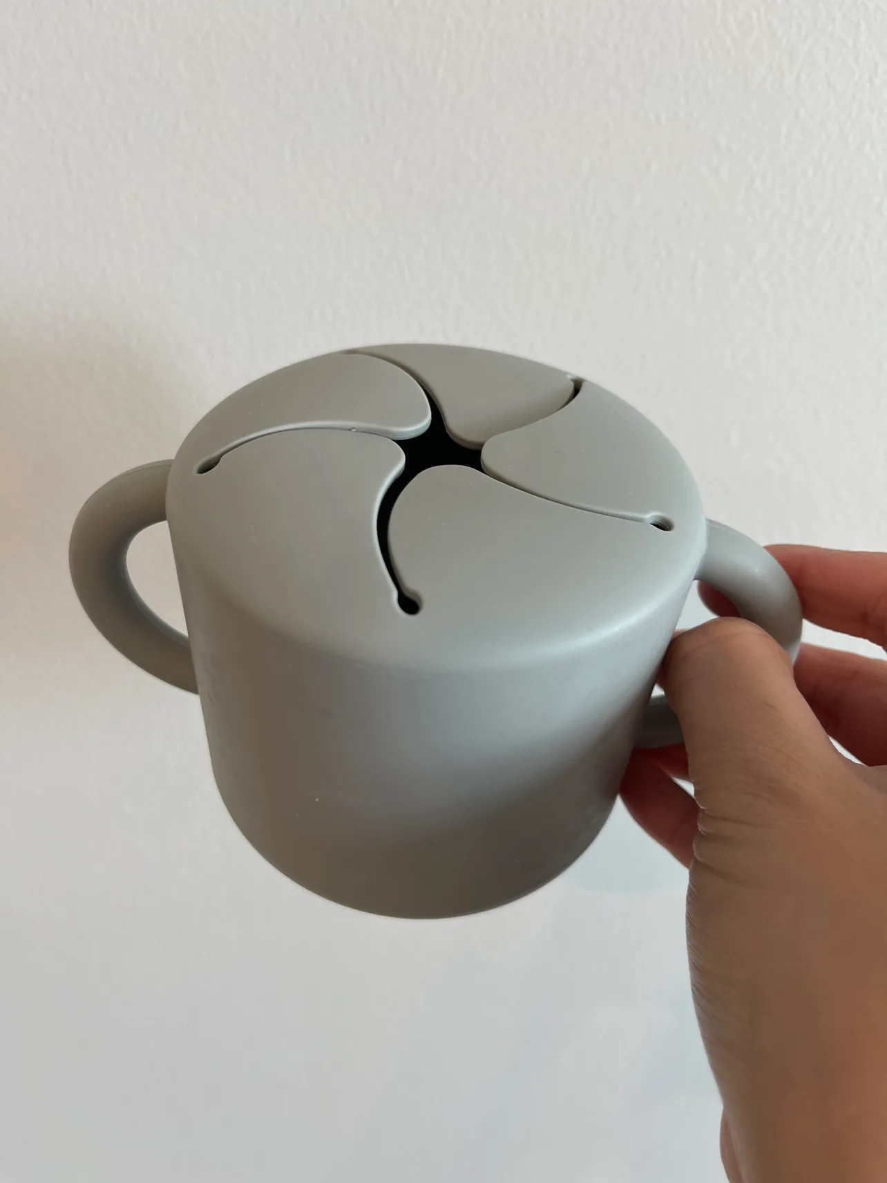 Mushie Silicone Snack Cup #freecycle thumbnail