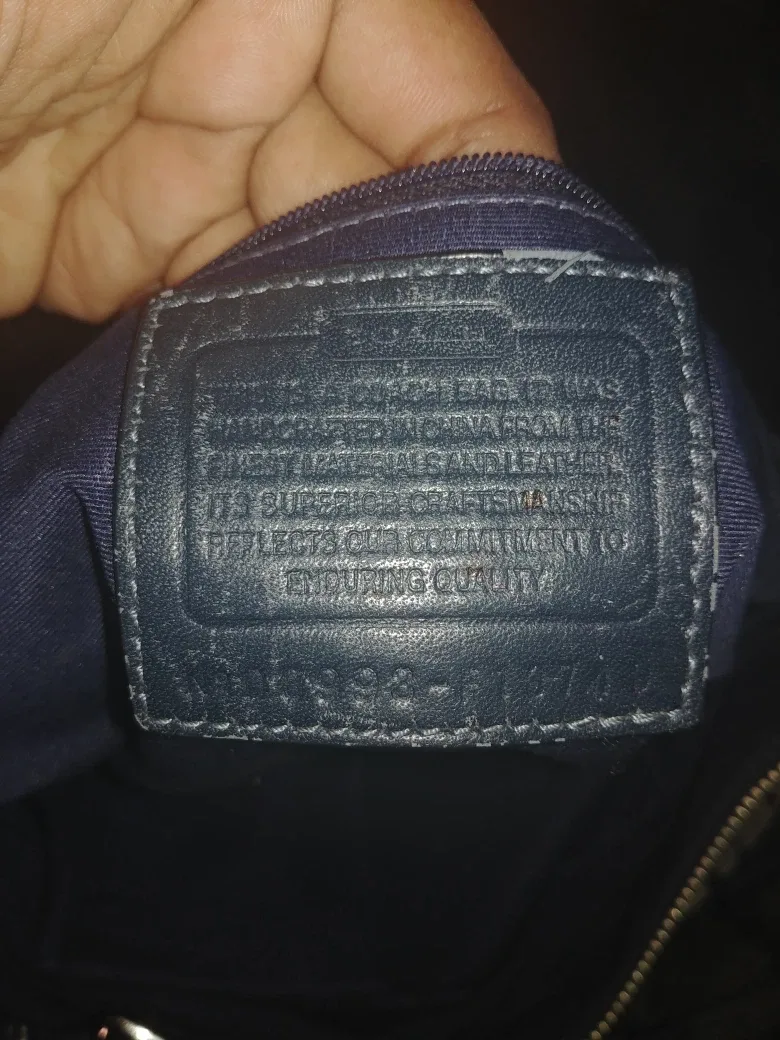 Coach Signature Handbag image indicator(2)