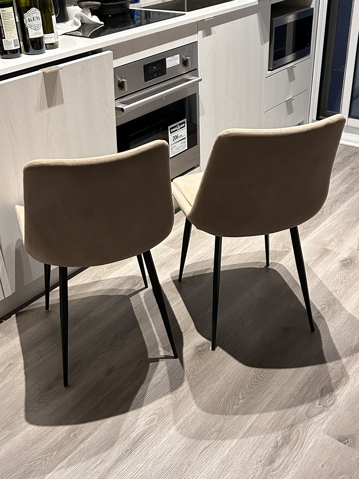 Moving sale: Beige suede Chairs - photo 2