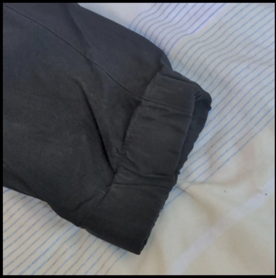 Black Pants image indicator(9)