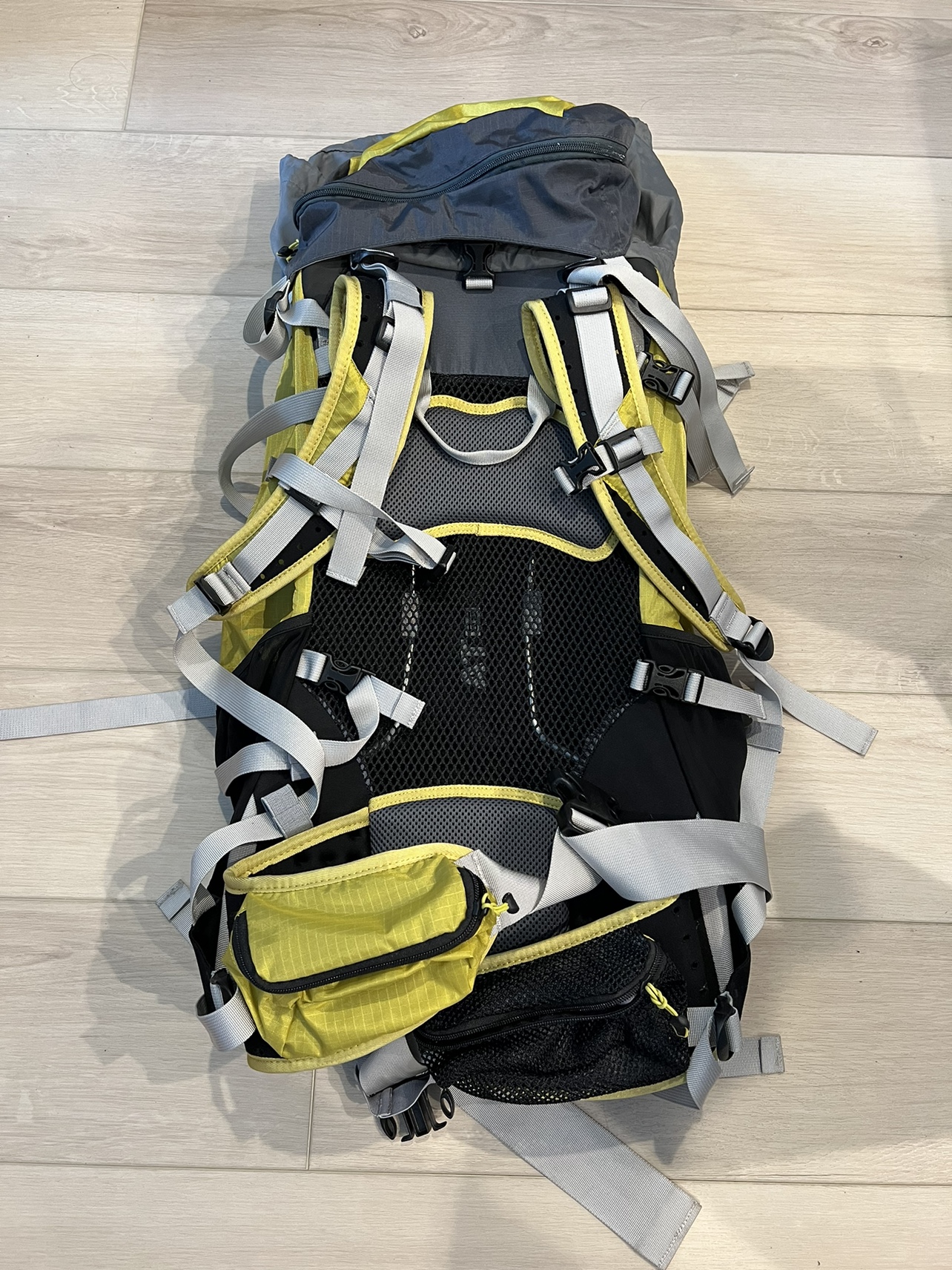 LL Bean AT 55 Backpack - photo 3