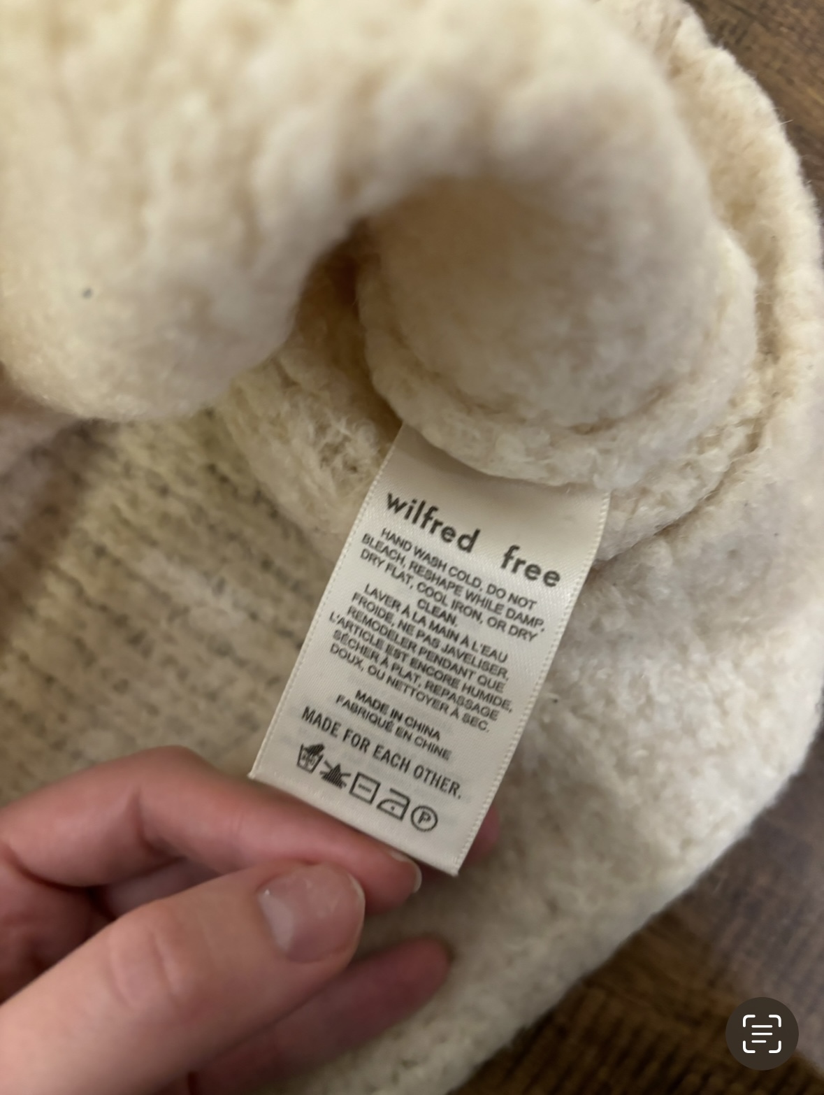 Aritzia Wilfred Knit Sweater - photo 3