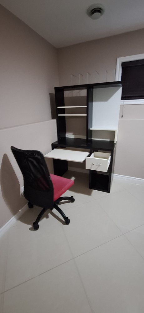IKEA computer office desk with hydraulic Chair