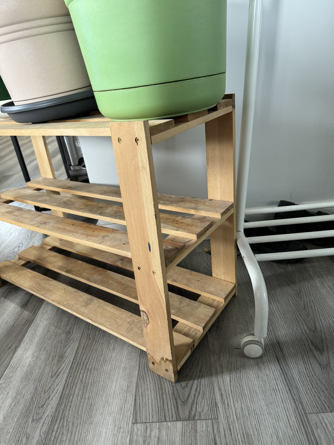 Wooden Shelf Unit - photo 2