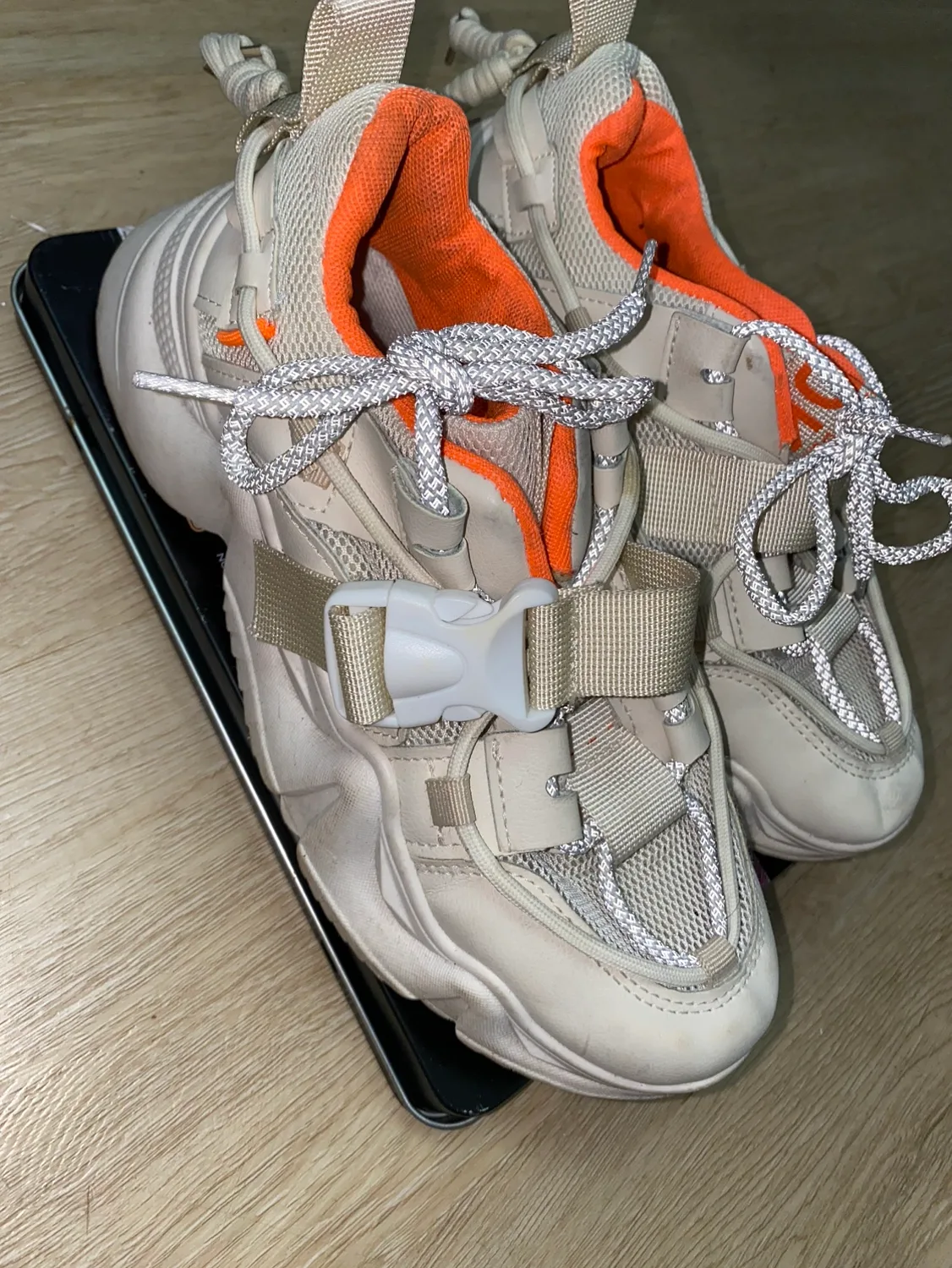 Beige Platform Sneakers thumbnail