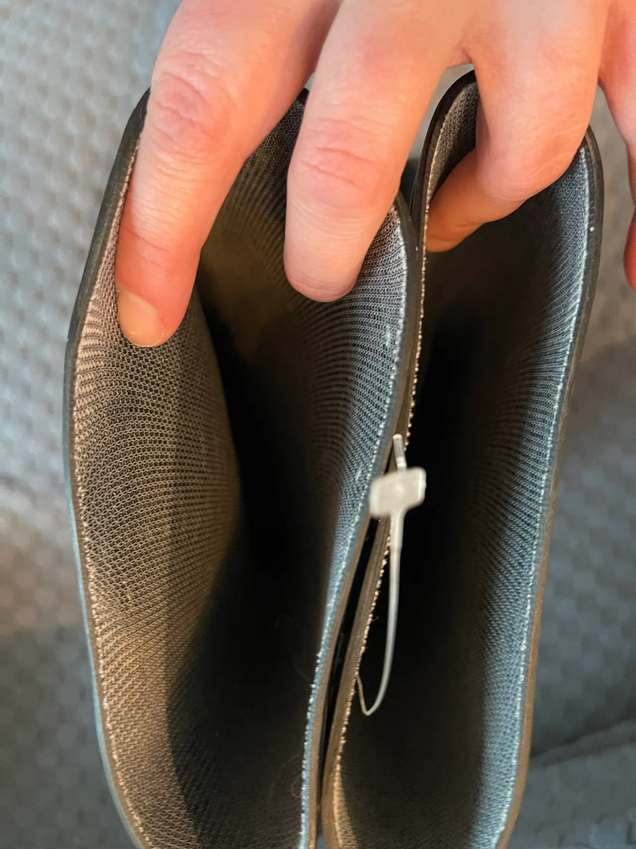 Black Brookline Rain Boots Size 5 #freecycle image indicator(4)