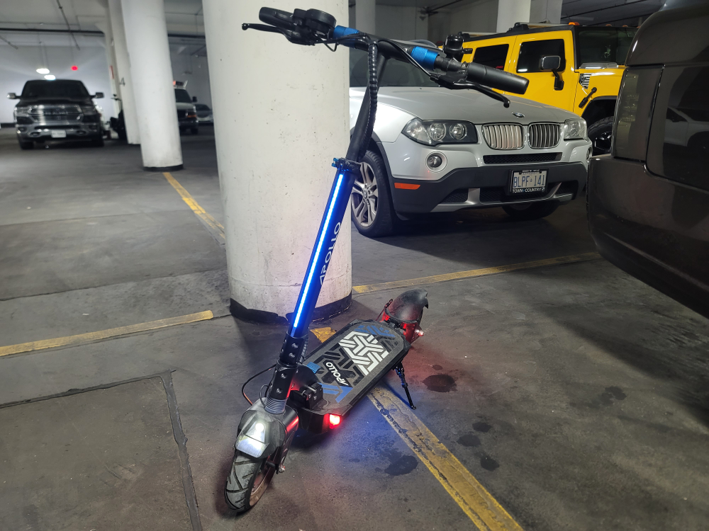 Apollo Explore Electric Scooter (401km)
