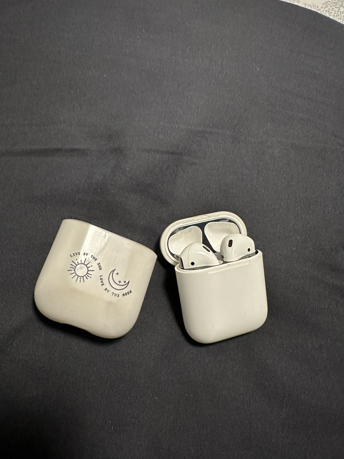 Airpods 2nd generation (original) - photo 2