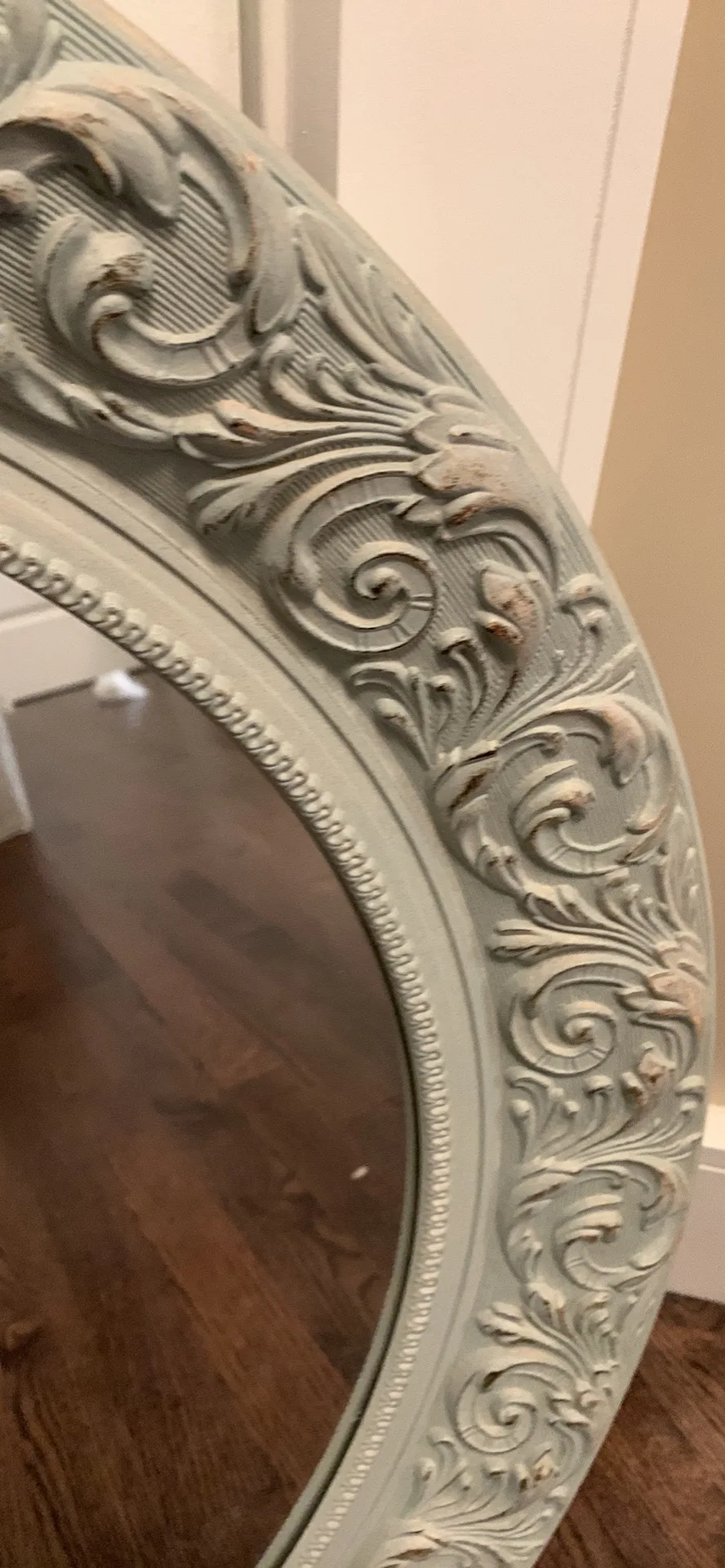 Oval Mirror thumbnail