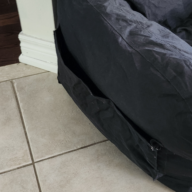 Black lounge chair - photo 2
