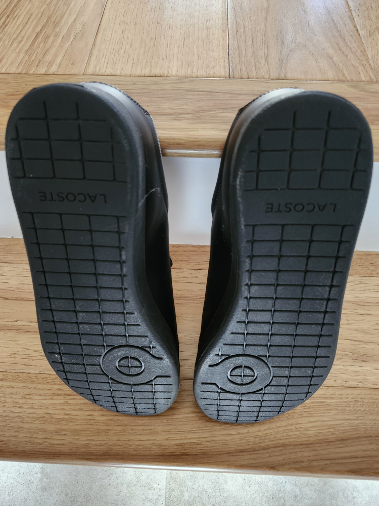 Lacoste Mens size 9 Black Shoes - photo 5
