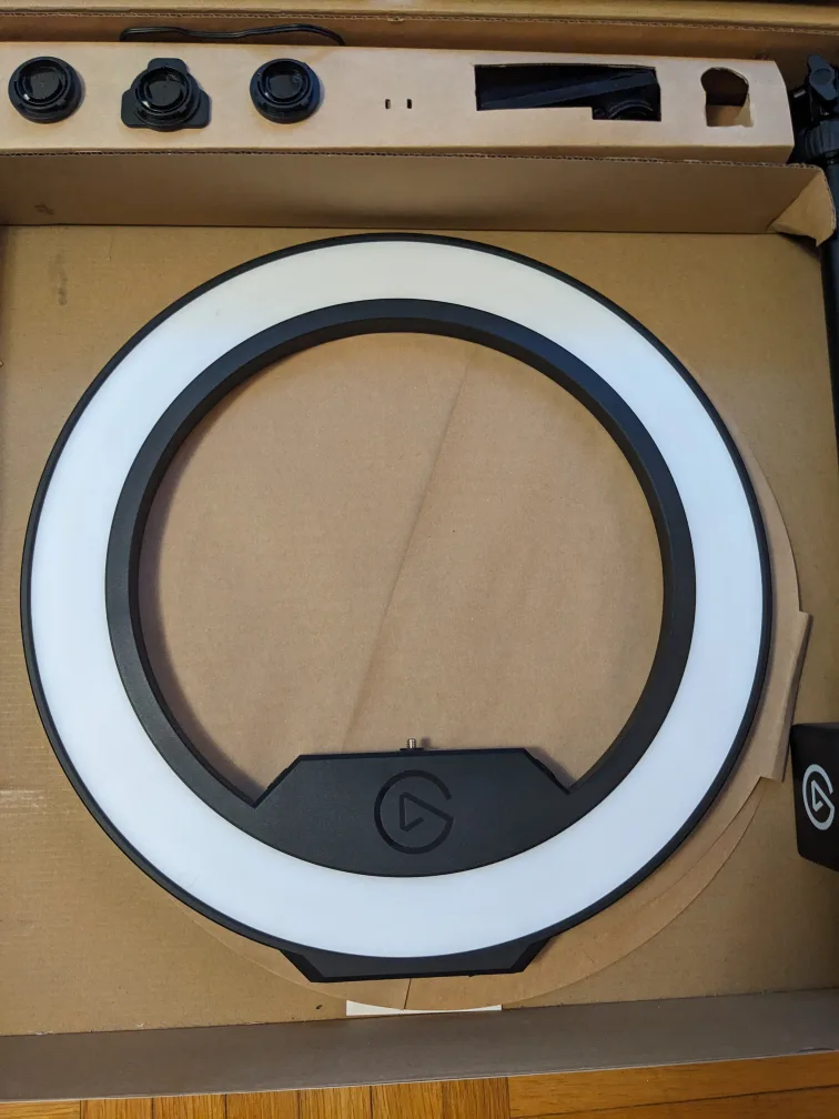 Elgato Wi-Fi Enabled Ring Light with Stand | Like New Condition image indicator(3)