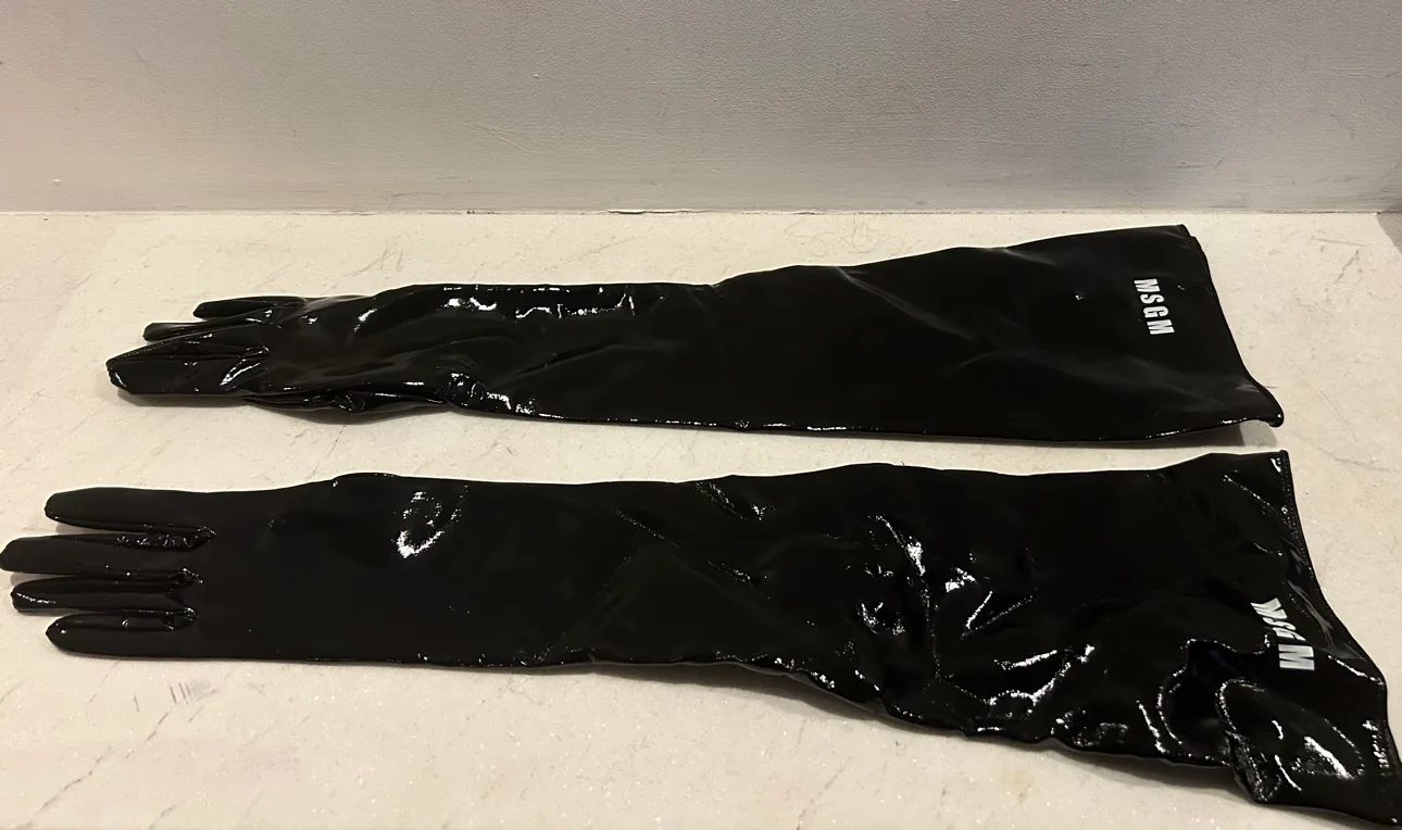 Black vinyl long gloves image indicator(2)