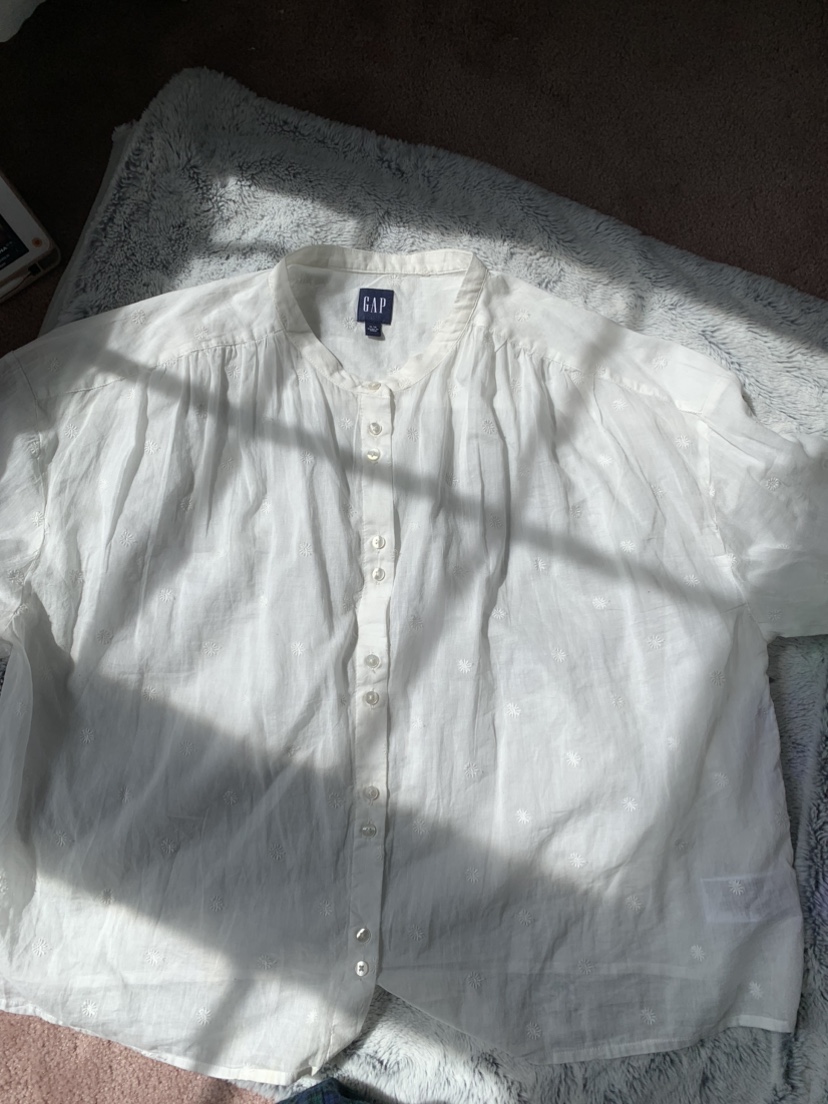 Gap White Linen Long-sleeved Blouse, with floral embroidery - photo 2