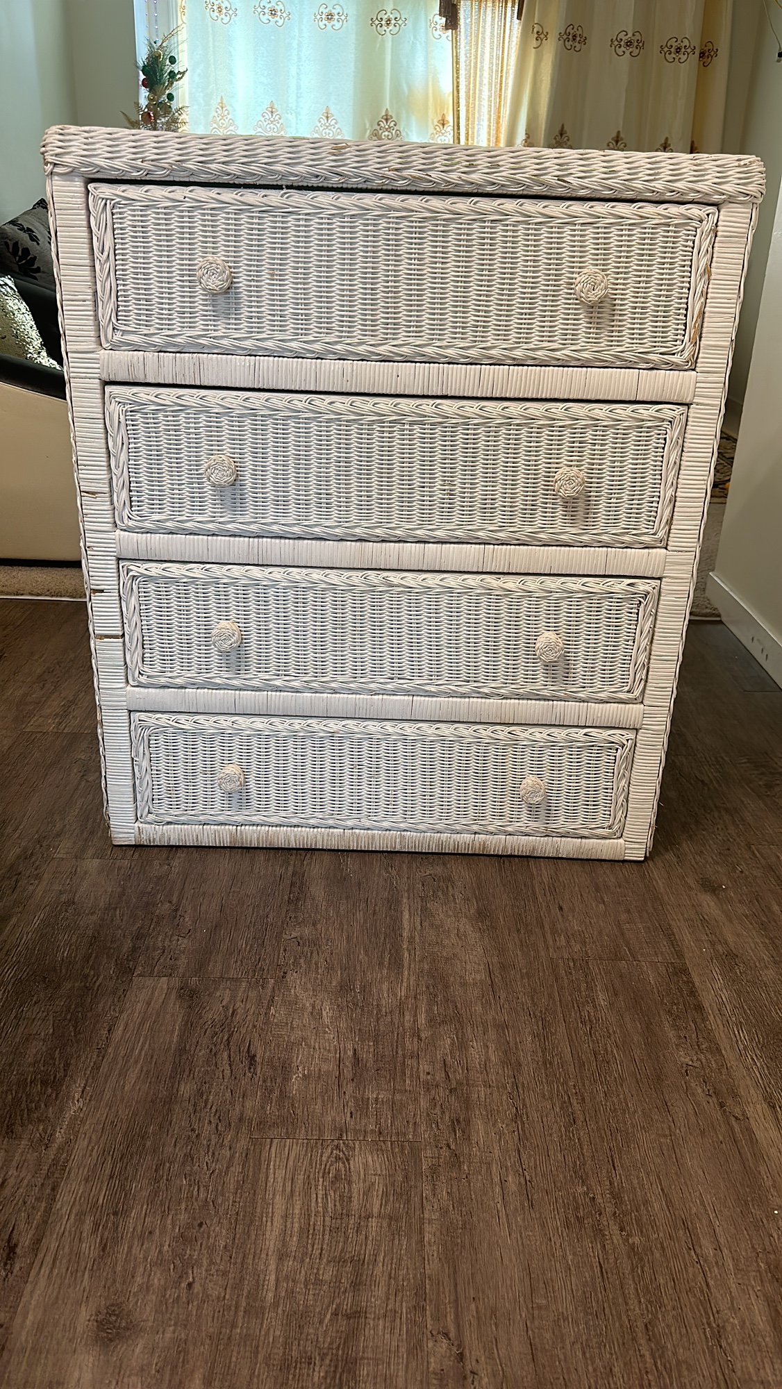 White Wicker Dresser - photo 2