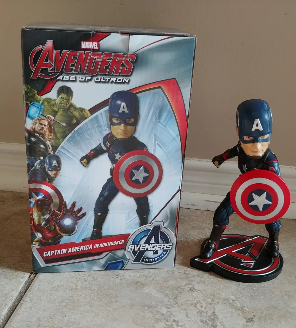 Neca Marvel Avengers Age of Ultron Captain America Head Knocker image indicator(2)