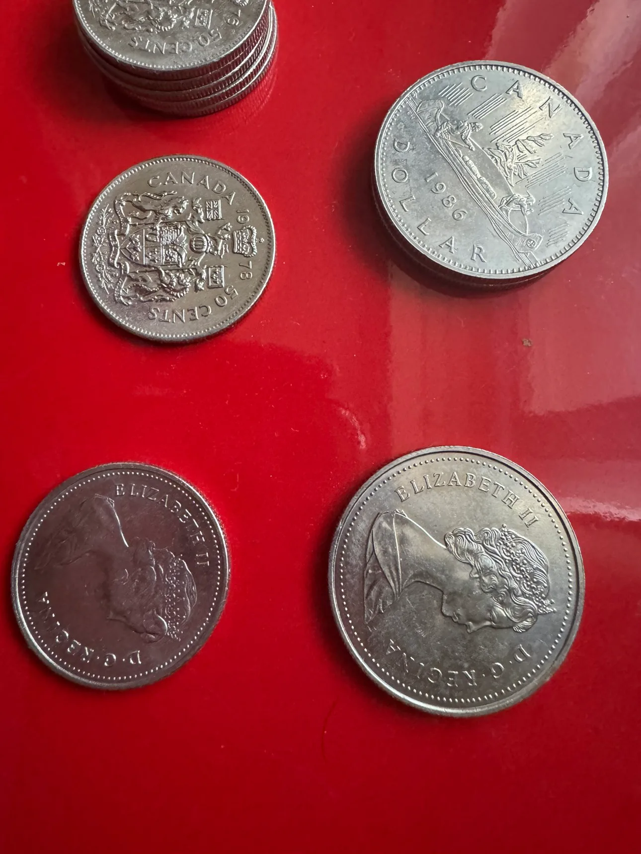 61 Nickel $1 + 62 Nickel 50c Canada 1968-1986 image indicator(3)