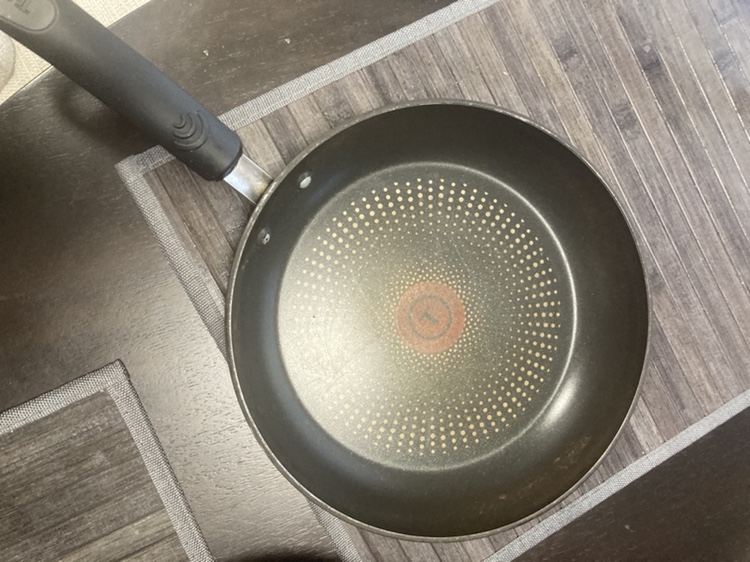 Set of 3 T-Fal Non-Stick Pans - photo 3