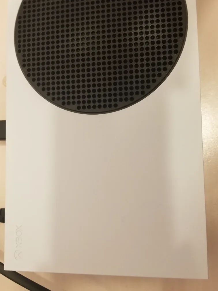 Xbox Series S Console image indicator(4)