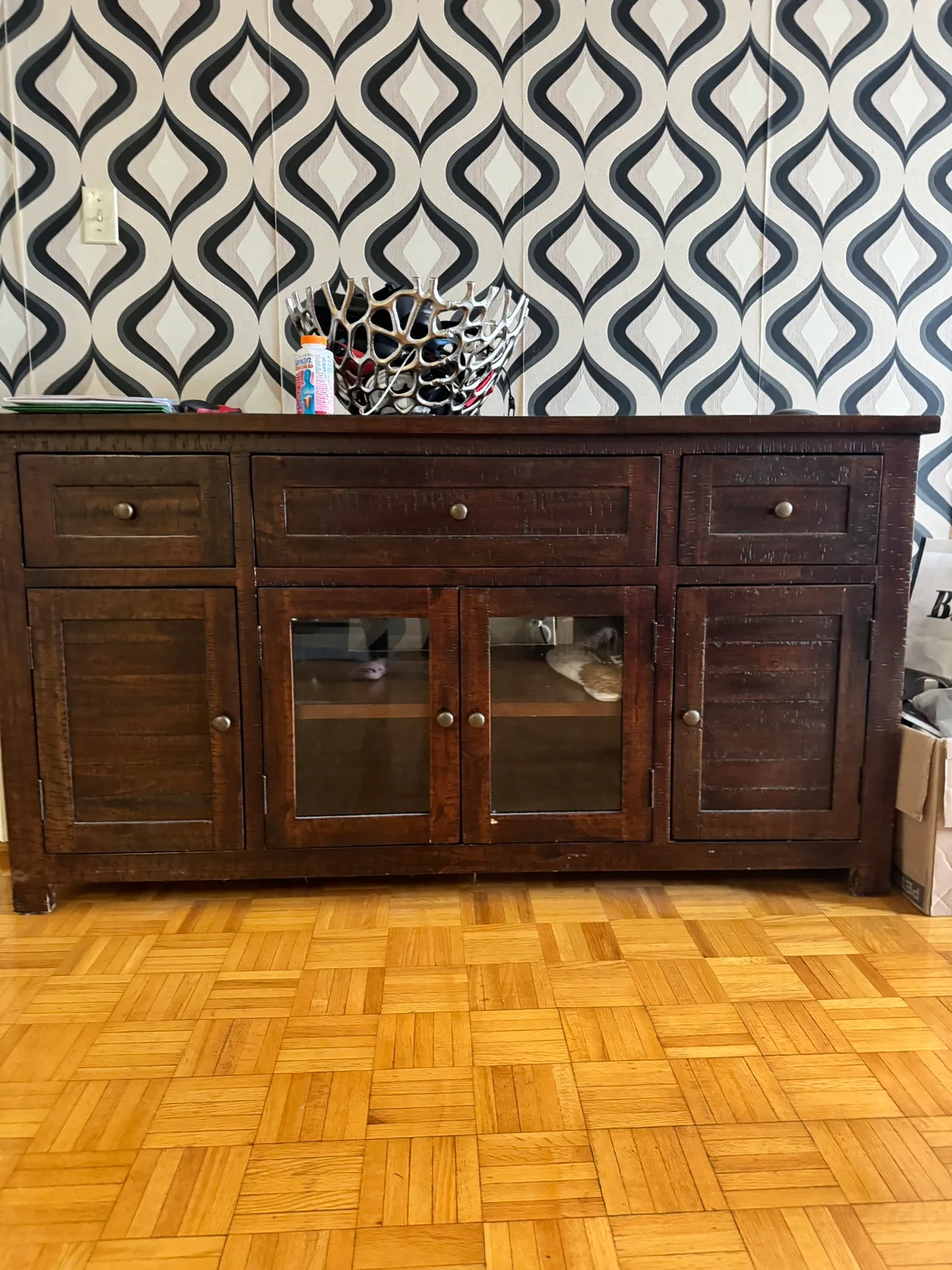 #freecycle Wooden Buffet Table thumbnail