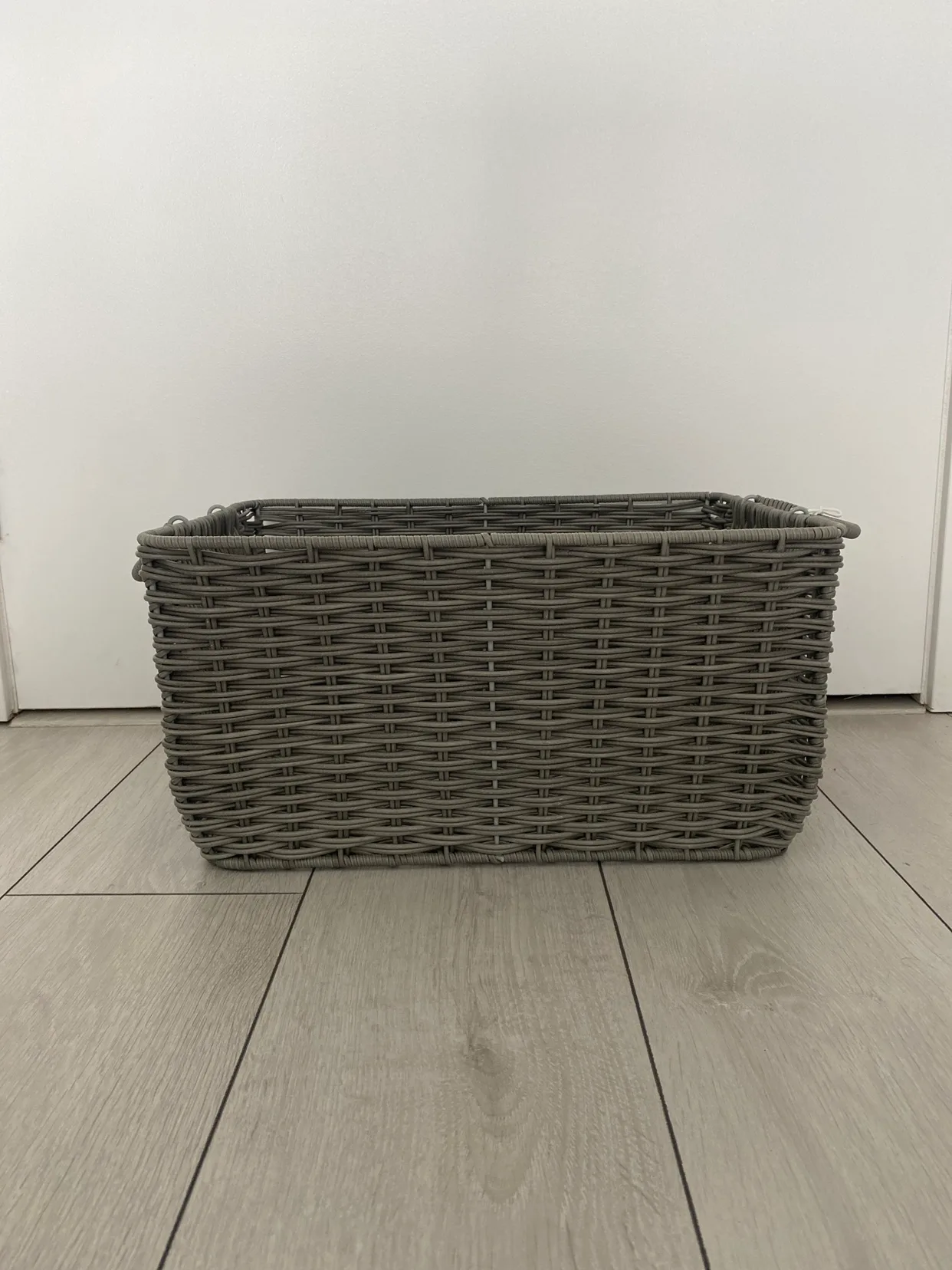 Wicker Storage Basket thumbnail