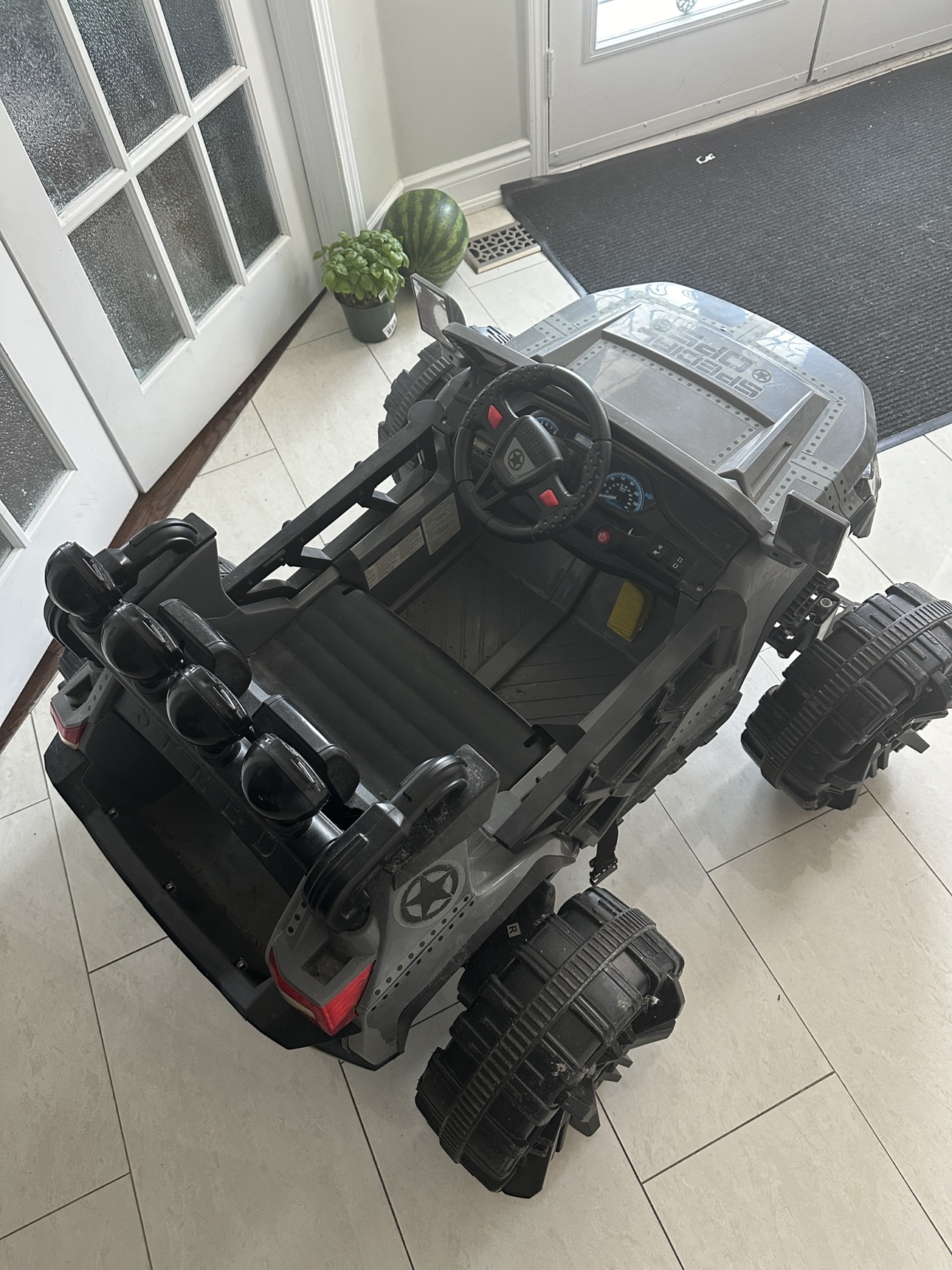 Kids Electric Ride On Toy Truck - photo 2