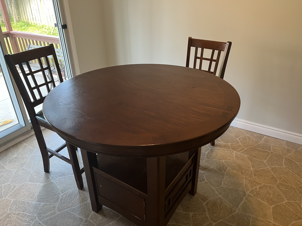 Round Table with Storage and 2 chairs