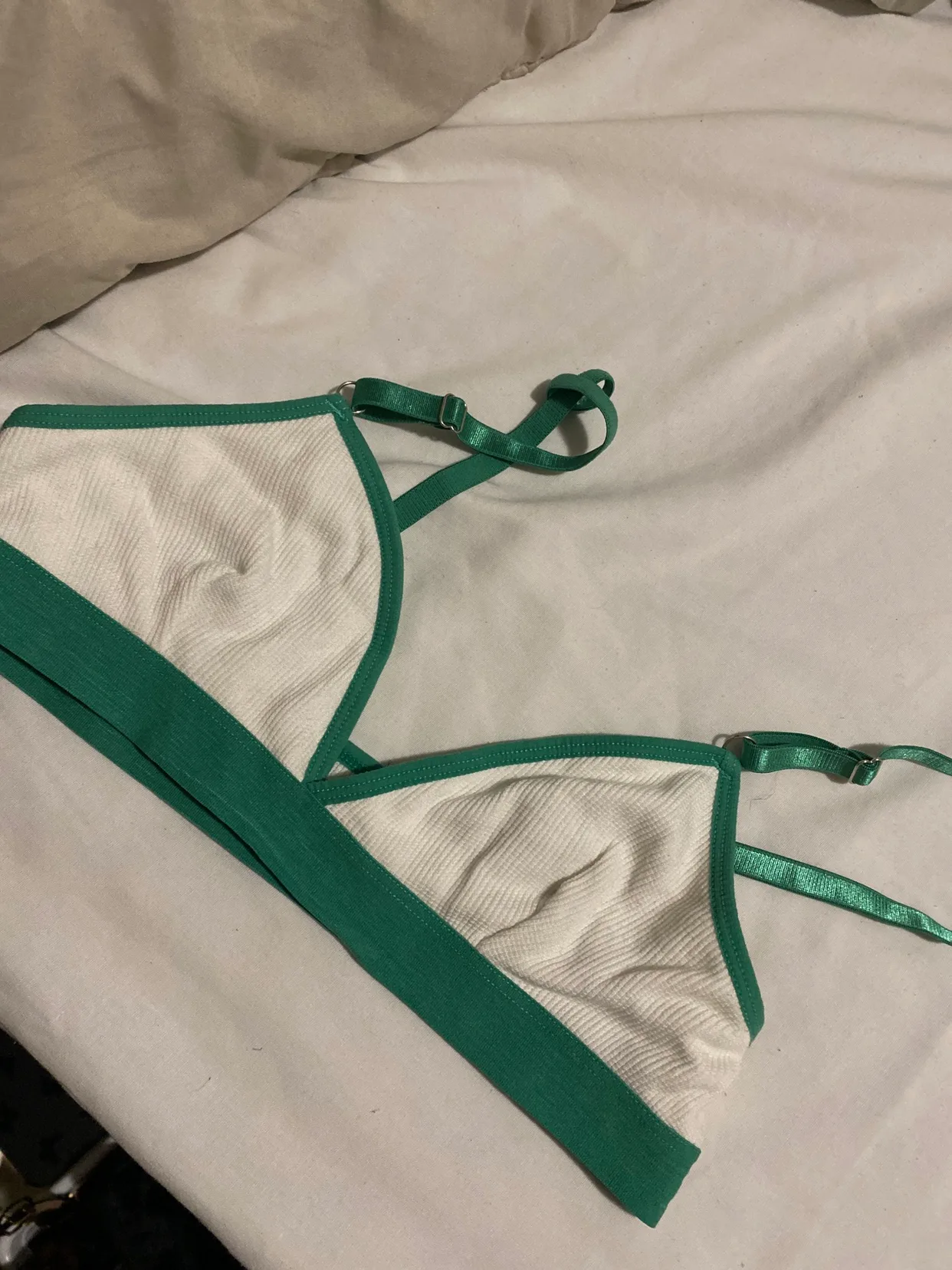 #freecycle Green and White Bralette thumbnail