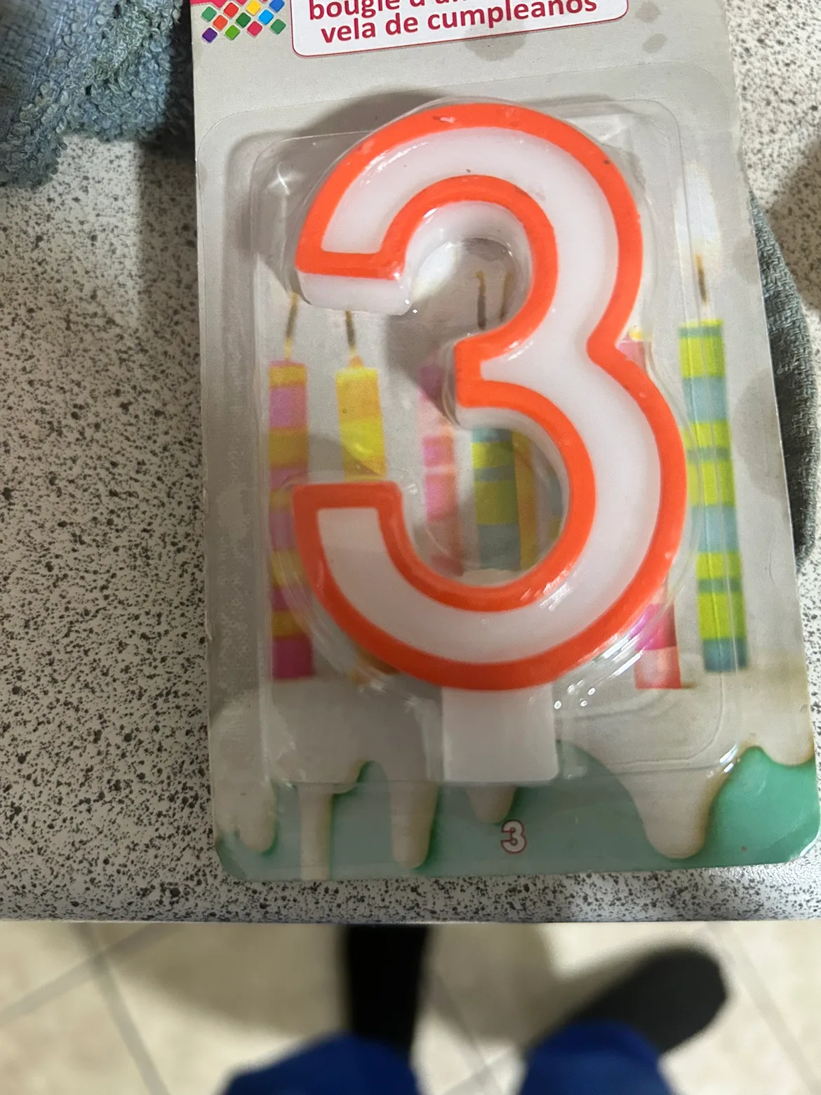 Number 3 Birthday Candle thumbnail