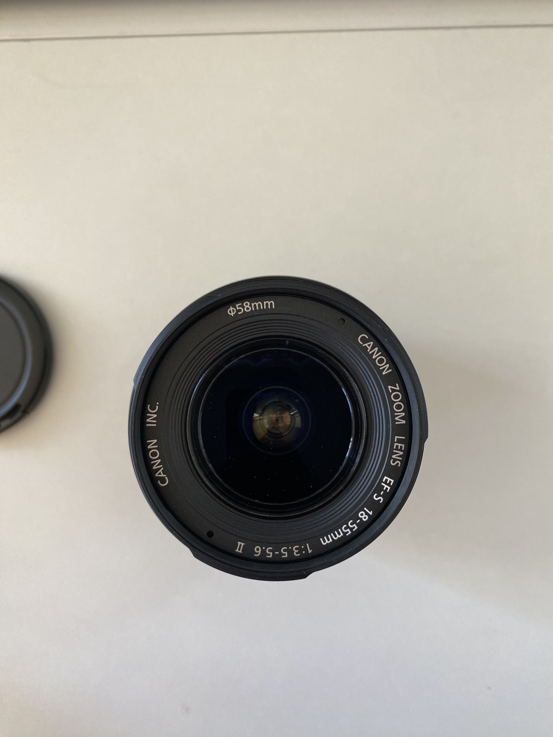 Canon EF-S 18-55mm f/3.5-5.6 II Lens - photo 3