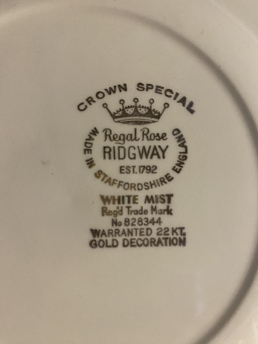 Set of 8 serving  52 pcs royal rose white mist - photo 4