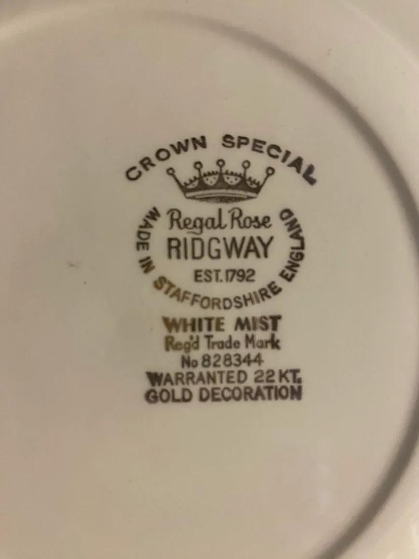 Set of 8 serving  52 pcs royal rose white mist image indicator(4)