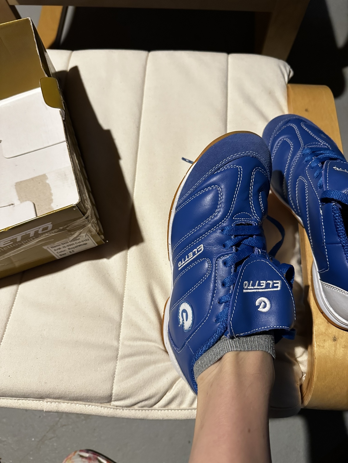 Eletto Indoor Soccer Shoes - photo 5