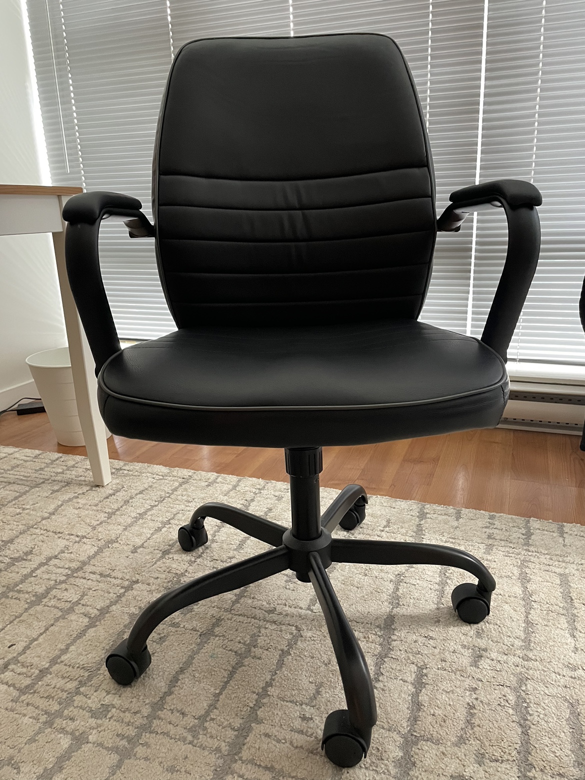Office Chair - photo 4